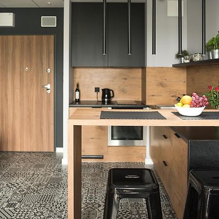 Wola Loft Apartment Varşovia Exterior foto
