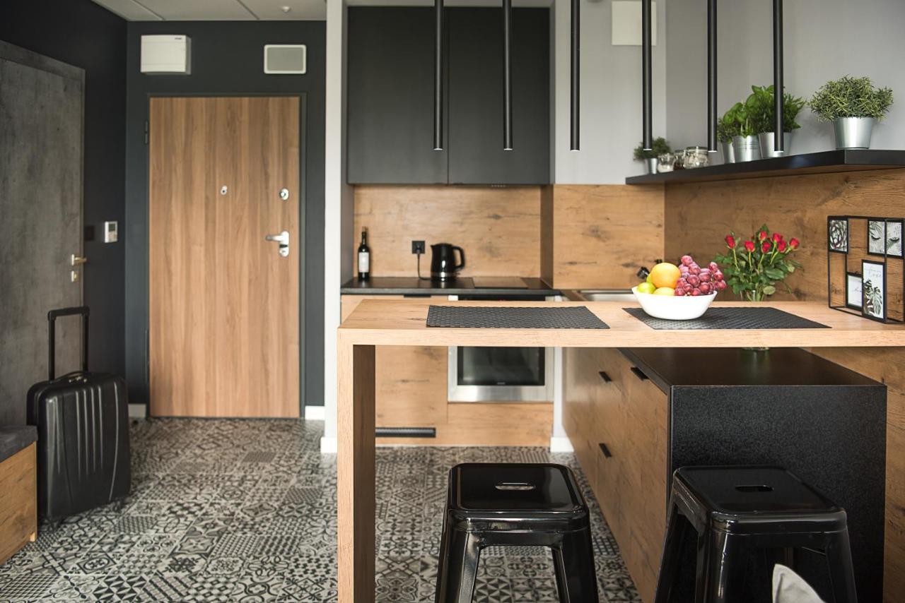 Wola Loft Apartment Varşovia Exterior foto